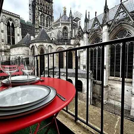 Apartment Avec Balcon Et Vue Sur La Cathedrale ! Rouen